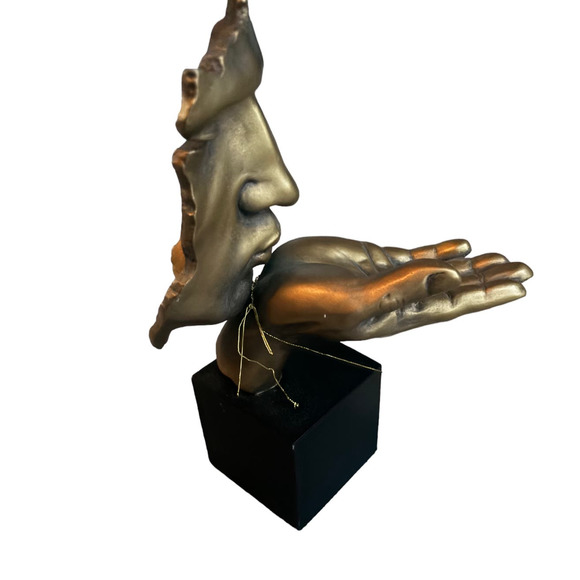 VITRUVIAN COLLECTION BLOWING A KISS INSPIRED BY LEONARDO DA VINCI VITRUVIAN MAN - Picture 8 of 12